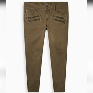 Torrid, High-Rise Jegging, Olive